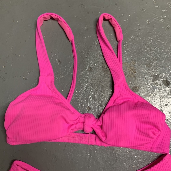 PINK MATCHING BIKINI - Picture 2 of 3